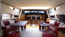 Lisa III -  Salon View with bar